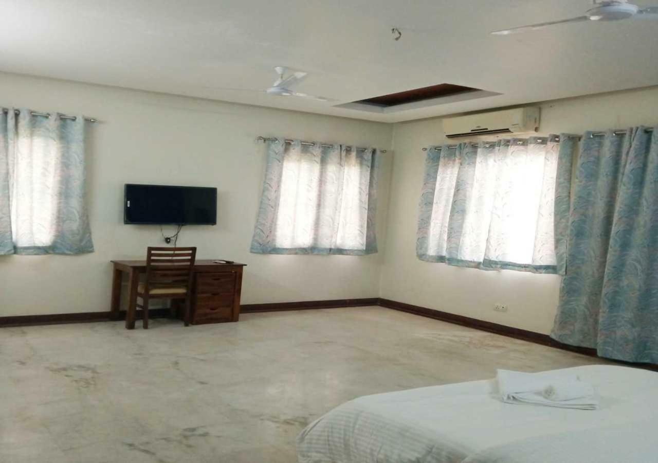 Hotel J P Residency Greater Noida Zewnętrze zdjęcie
