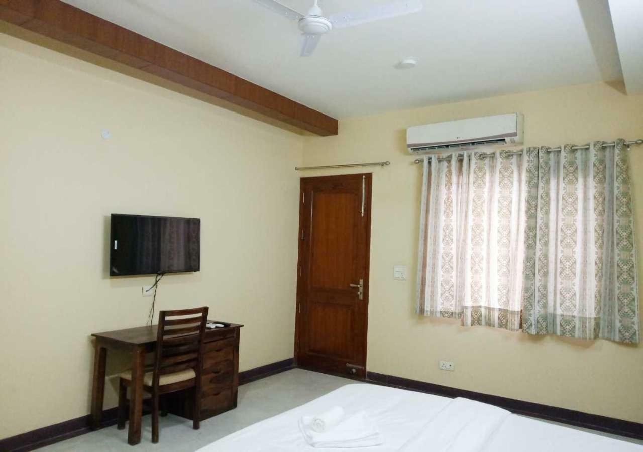 Hotel J P Residency Greater Noida Zewnętrze zdjęcie