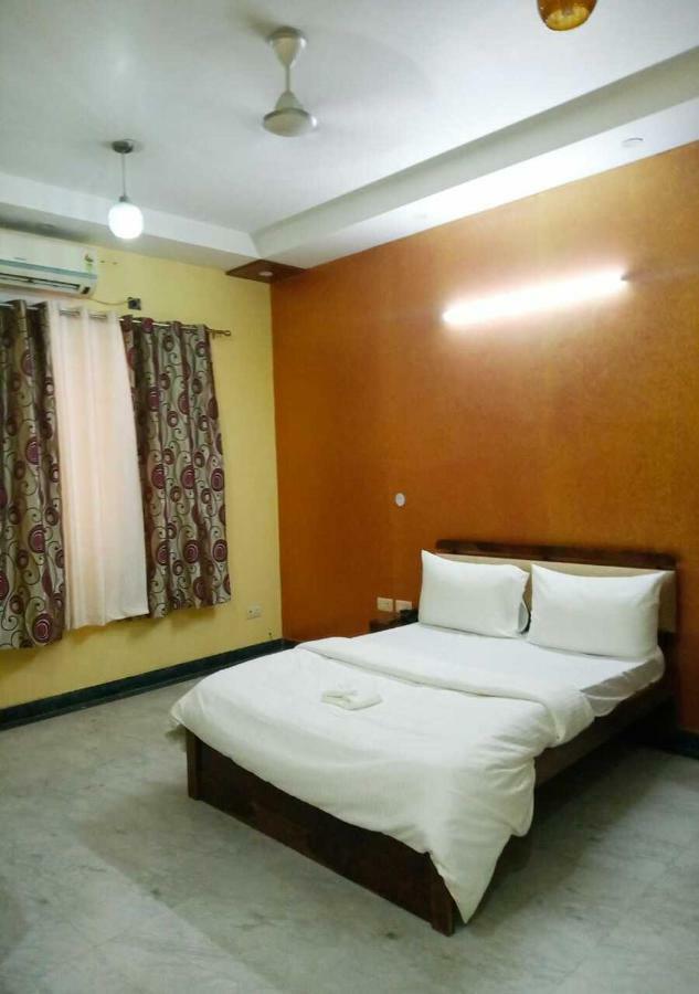 Hotel J P Residency Greater Noida Zewnętrze zdjęcie