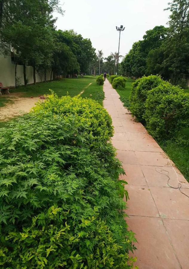 Hotel J P Residency Greater Noida Zewnętrze zdjęcie