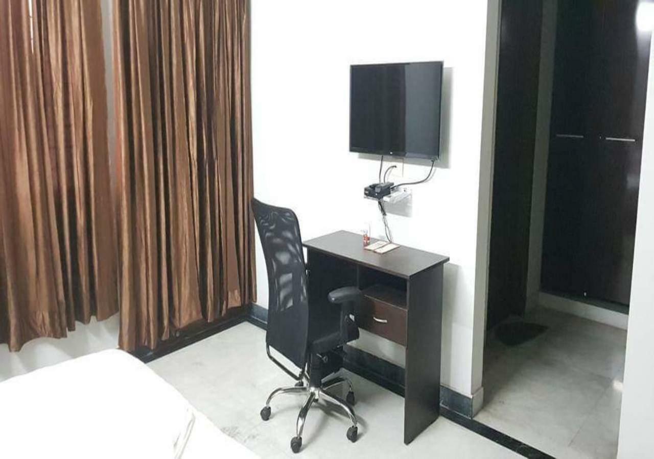 Hotel J P Residency Greater Noida Zewnętrze zdjęcie